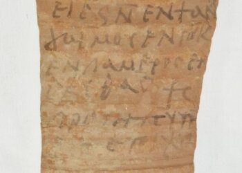 More than 18,000 pot sherds document life in ancient Egypt
