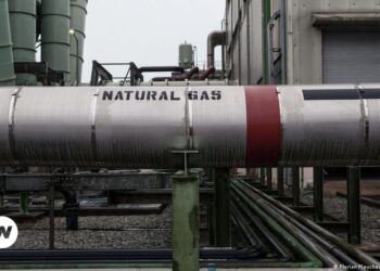 Europe looks to Africa to fill natural gas gap | Regional reception information for Deutsche Welle in Africa | DW