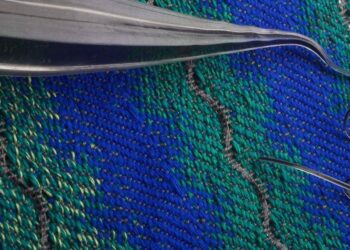 Acoustic Fiber Can Turn Fabrics Into Mics and Speakers