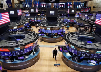 Violent Wall Street Plunge Worries Investors – Morocco World News