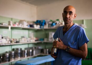Why an American Doctor Remained in War-Torn Sudan 