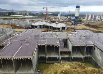 Belt and Road becomes ball and chain for Chinese construction workers — Radio Free Asia