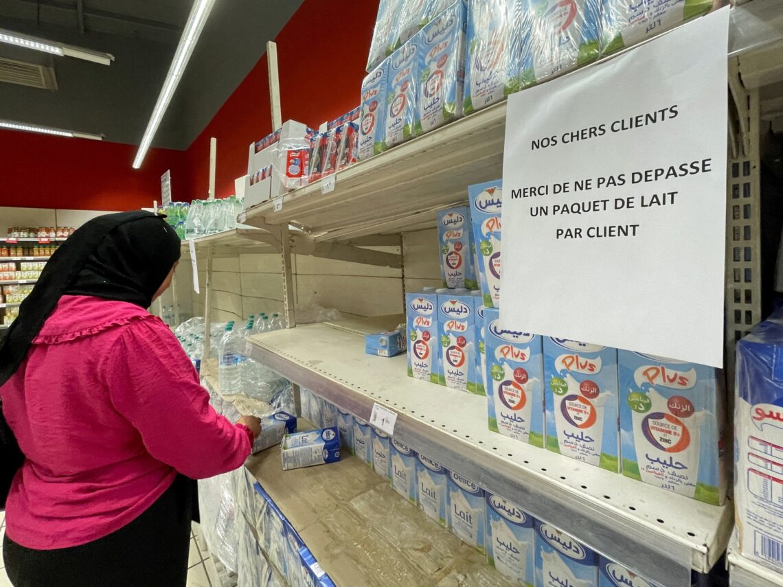 Protests in Tunisia’s capital amid inflation, food shortages | Protests News