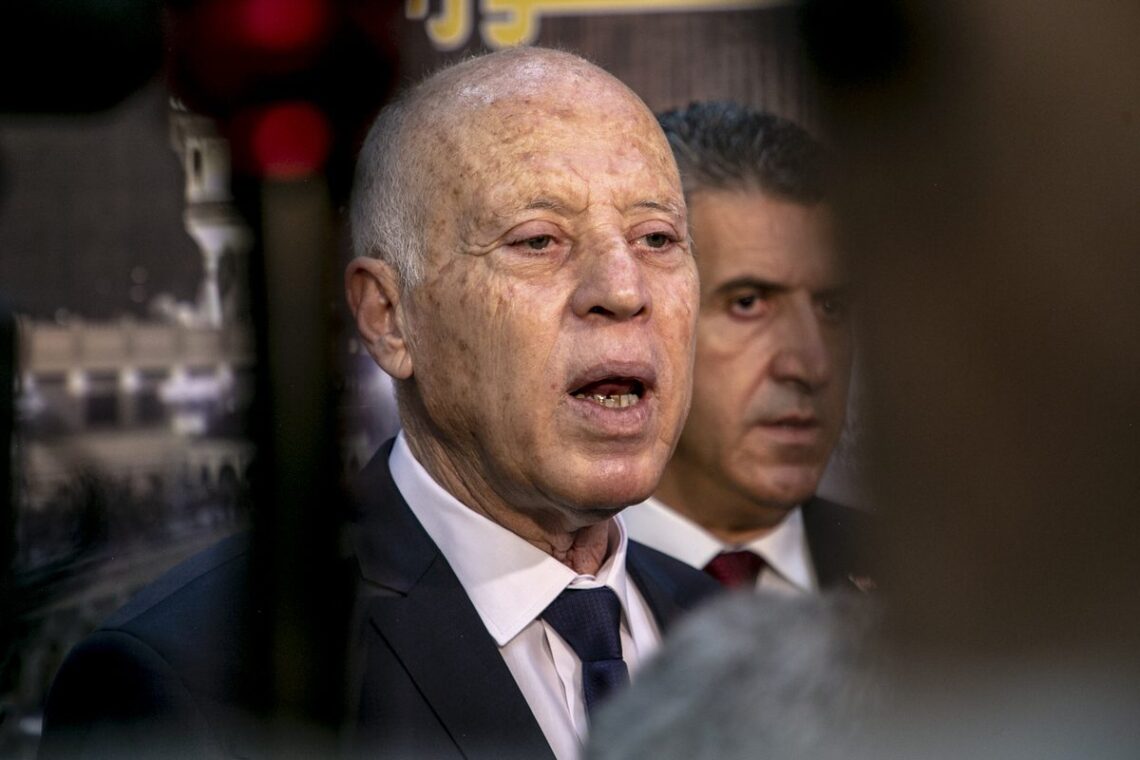 Tunisia president slams Salvation Front for supporting opponents – Middle East Monitor