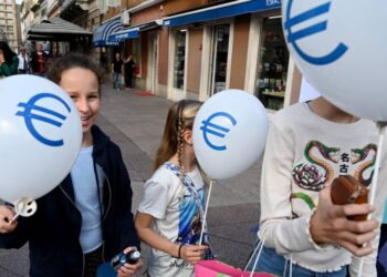 Live news updates: Eurozone inflation hits record high of 10.7%